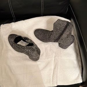 Ankle boots